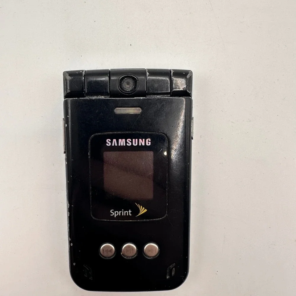 Vintage Samsung Sprint Flip Phone Black Mobile Blade SPH-A900M no battery